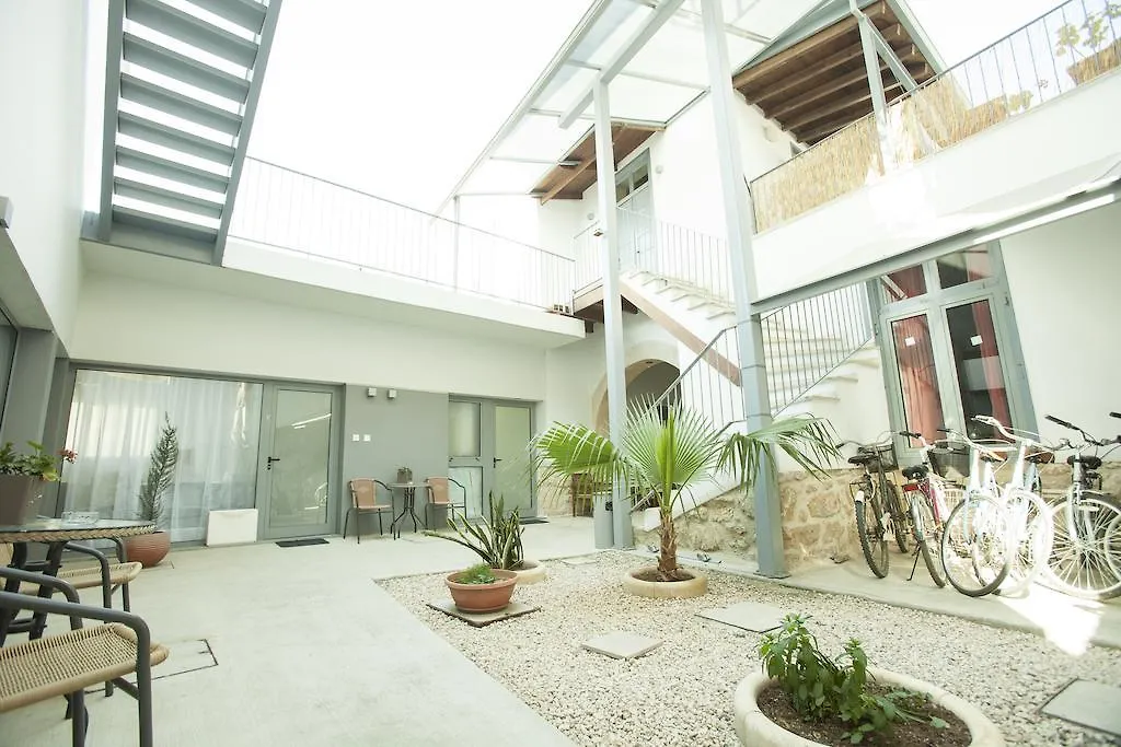 St. Lazaros Studios Larnaca Apartment